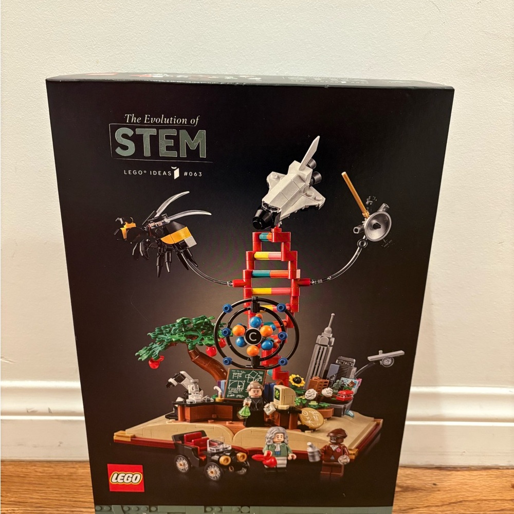 LEGO Ideas #063 The Evolution Of STEM 21355 Brand New Factory Sealed